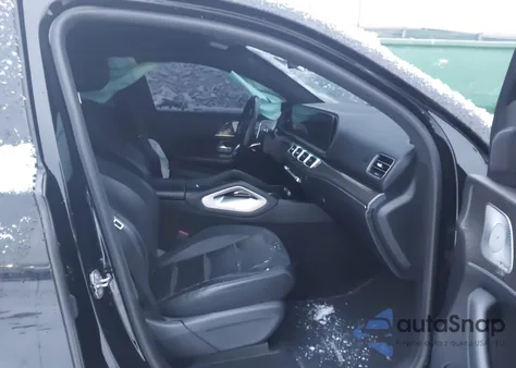 2021 Mercedes-Benz Amg Gle 53 Coupe 4Matic z USA, uszkodzony, nr VIN 4JGFD6BB4MA187478